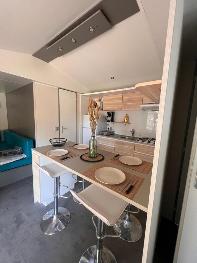 Mobil Home Du Lac - Camping 4 Etoiles Aureilhan  Екстериор снимка