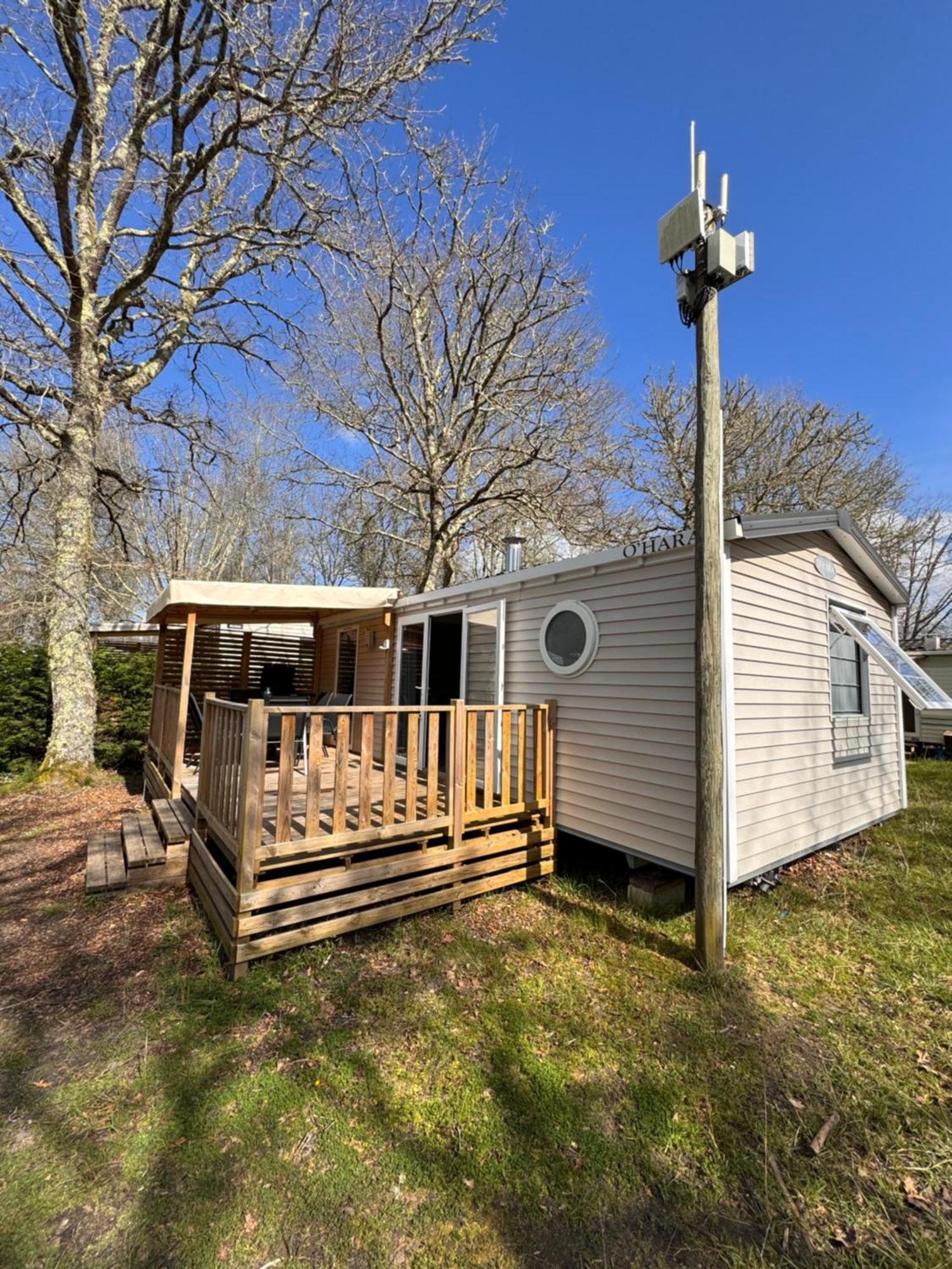 Mobil Home Du Lac - Camping 4 Etoiles Aureilhan  Екстериор снимка